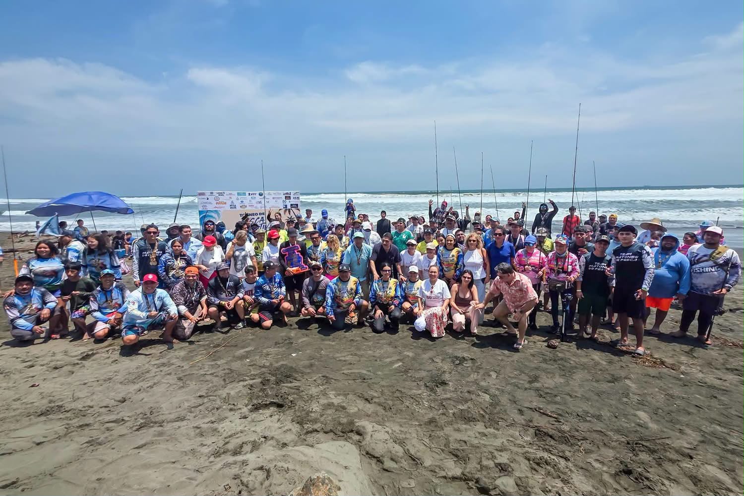 Con éxito concluyó torneo de pesca deportiva en Lázaro Cárdenas