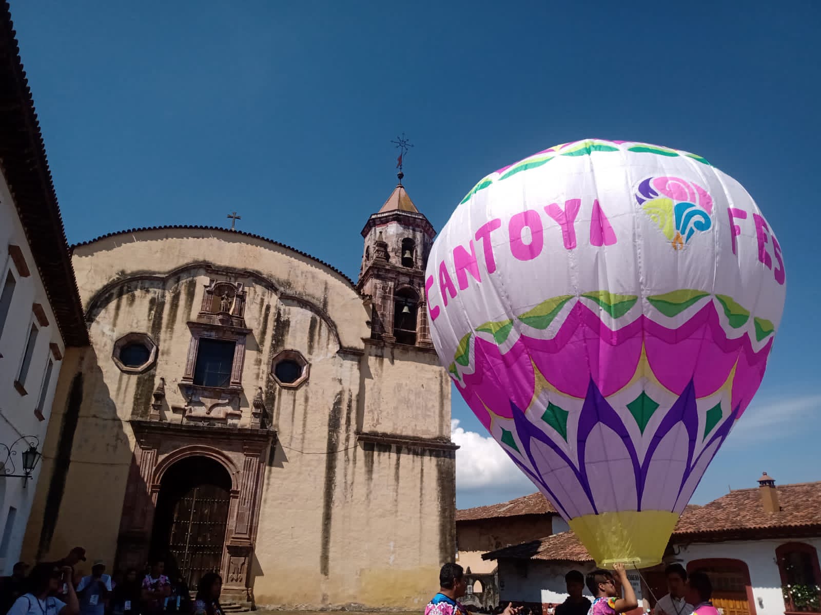 El cielo de Pátzcuaro brillará este fin de semana con el Cantoya Fest 2026 El cielo de Pátzcuaro brillará este fin de semana con el Cantoya Fest 2026