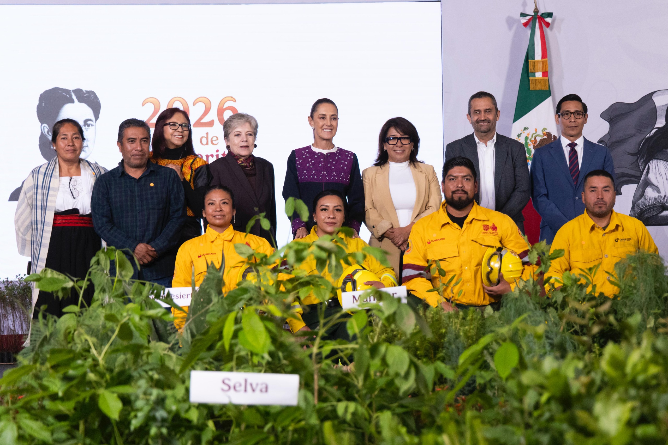 Presidenta Claudia Sheinbaum presenta la jornada nacional de reforestación 2026; se realizará domingo 9 de agosto y se plantarán 6.6 millones de árboles y plantas Presidenta Claudia Sheinbaum presenta la jornada nacional de reforestación 2026; se realizará domingo 9 de agosto y se plantarán 6.6 millones de árboles y plantas
