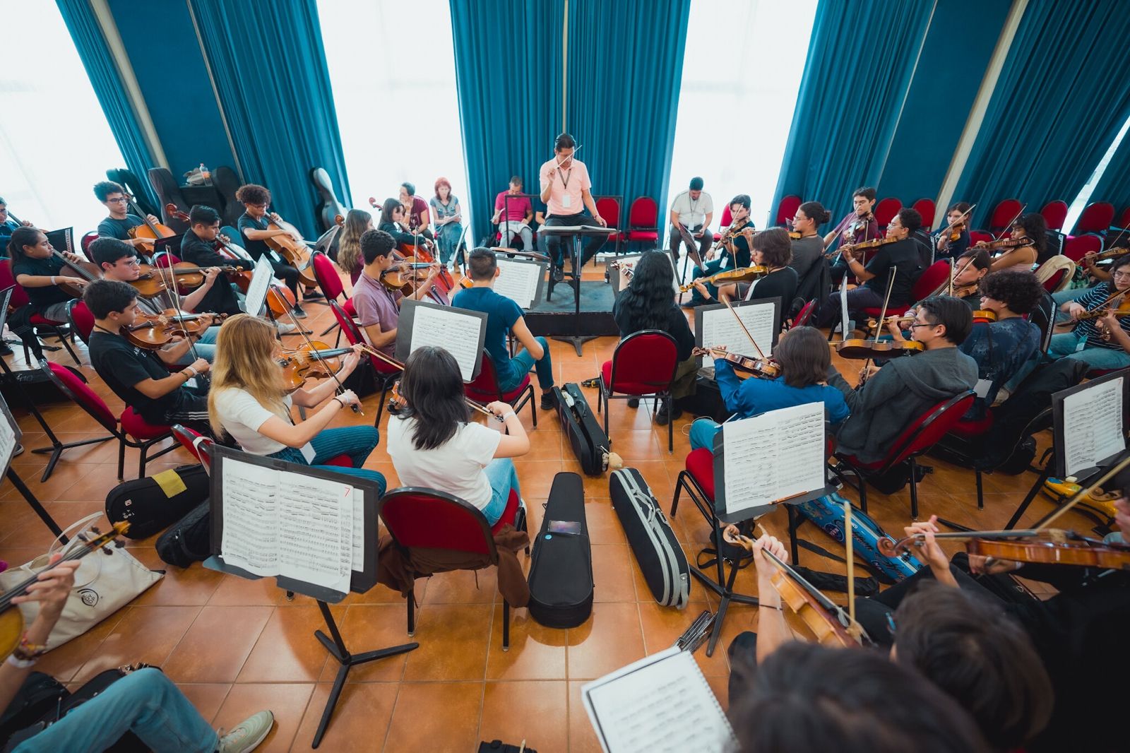 Orquesta Sinfónica Infantil de México ofrecerá conciertos gratuitos en Apatzingán y Morelia Orquesta Sinfónica Infantil de México ofrecerá conciertos gratuitos en Apatzingán y Morelia