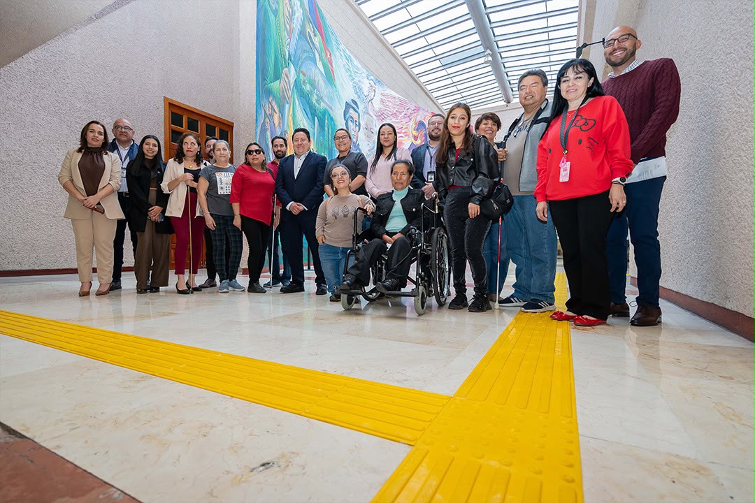Con instalación de Guía podotáctil, avanza Poder Judicial de Michoacán hacia una justicia más accesible Con instalación de Guía podotáctil, avanza Poder Judicial de Michoacán hacia una justicia más accesible