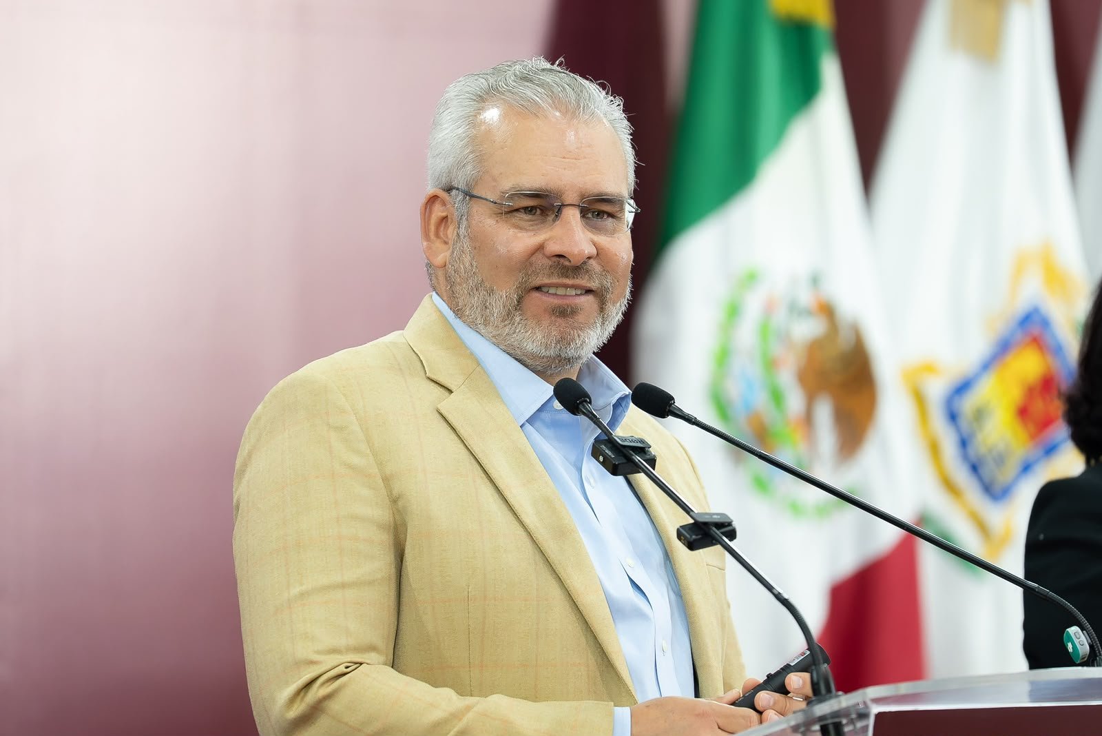 En Morelia, 280 urbanos obsoletos serán sustituidos por 160 unidades nuevas híbridas: ARB