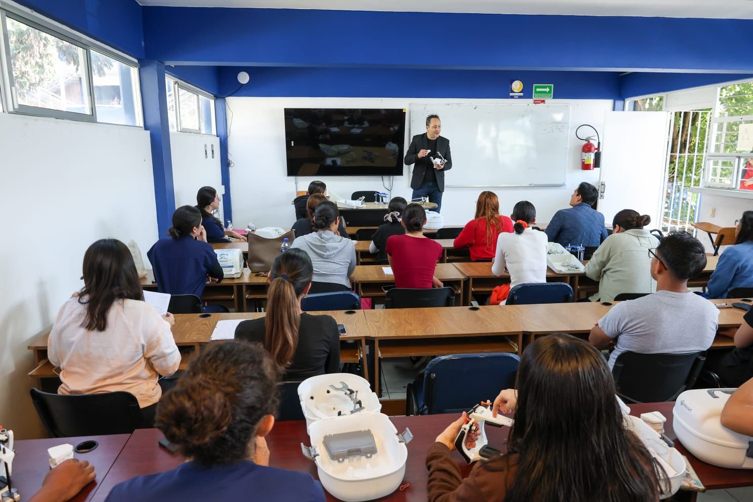 Docentes nicolaitas reconocidos por su alto desempeño; emiten resultados del PRODEP Docentes nicolaitas reconocidos por su alto desempeño; emiten resultados del PRODEP