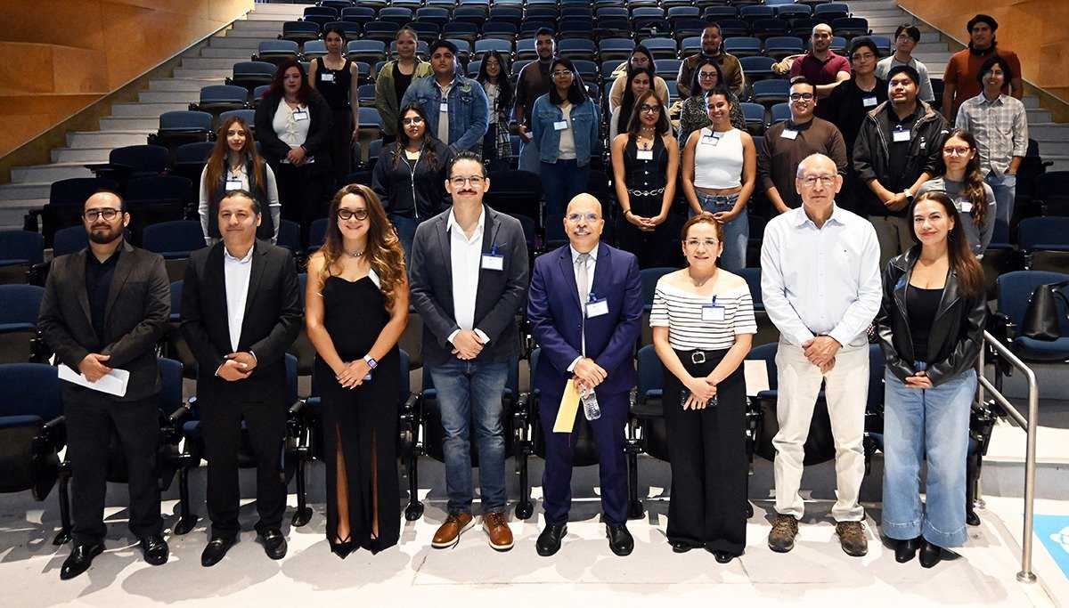 Michoacán se convierte en punto de convergencia para estudiantes e investigadores de nanotenología y desarrollo de materiales con la industria