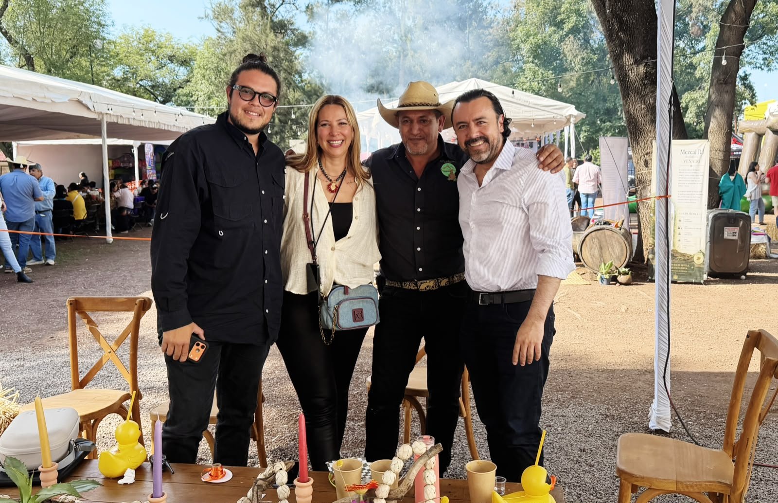 Gilberto Morelos reconoce a emprendedores y productores en la quinta edición del Festival Mezcaliza