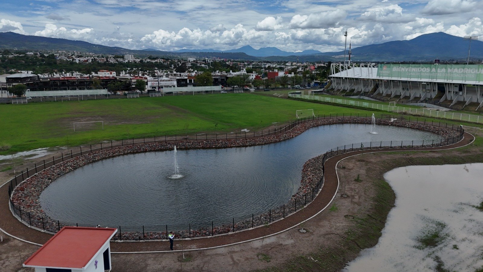 Con infraestructura digna, la UMSNH camina por la ruta de la transformación en gestión de Yarabí Ávila