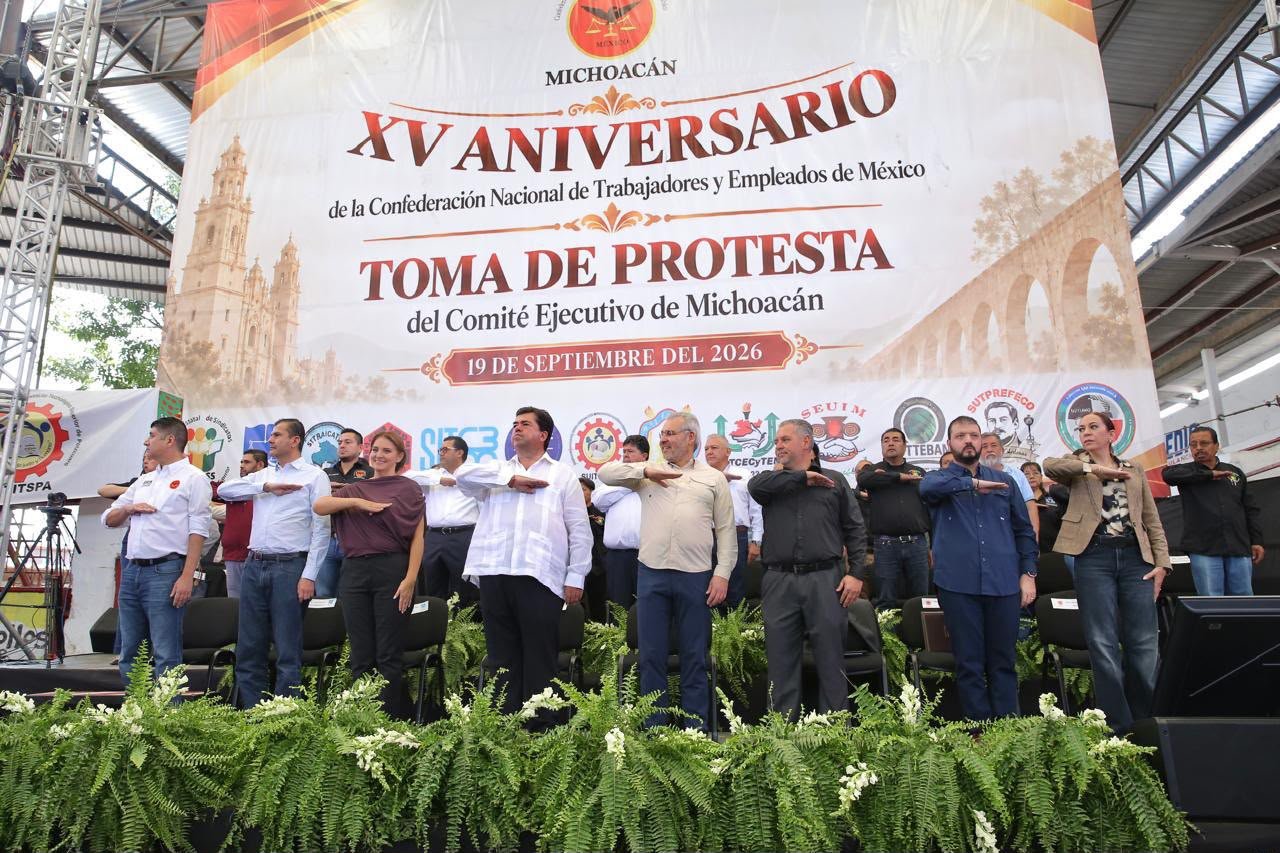 Refrenda ARB respaldo a los trabajadores de Michoacán en el XV aniversario de la Catem Refrenda ARB respaldo a los trabajadores de Michoacán en el XV aniversario de la Catem
