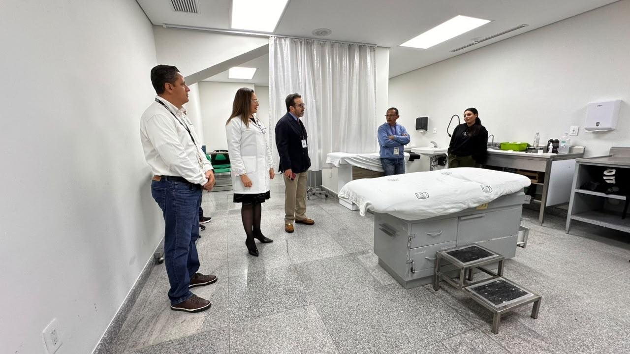 Entrega IMSS Michoacán áreas remodeladas y ampliadas de Urgencias en el HGR No. 1 Charo
