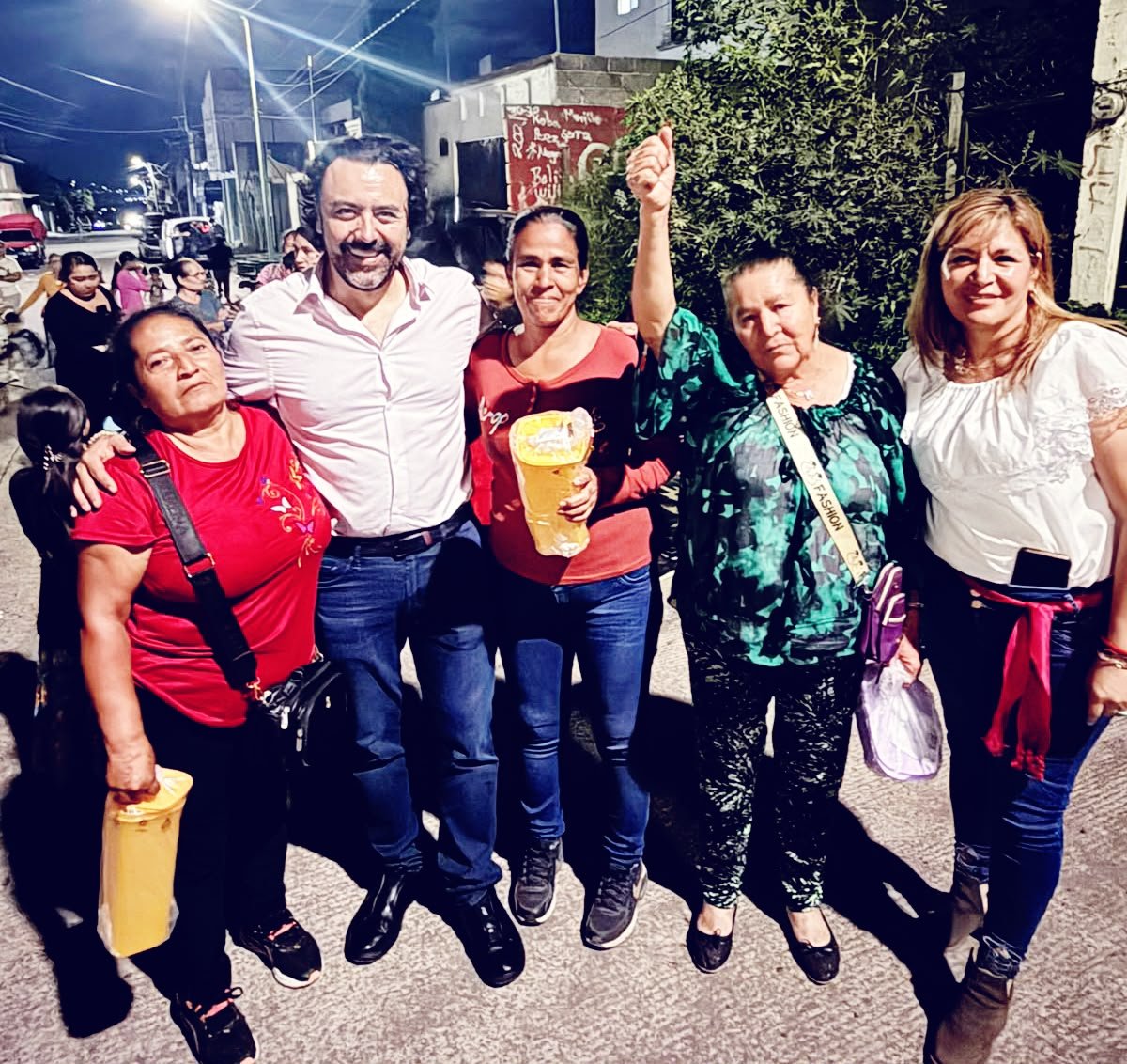 Con noche moreliana, Gilberto Morelos celebra el natalicio del Generalísimo José María Morelos y Pavón