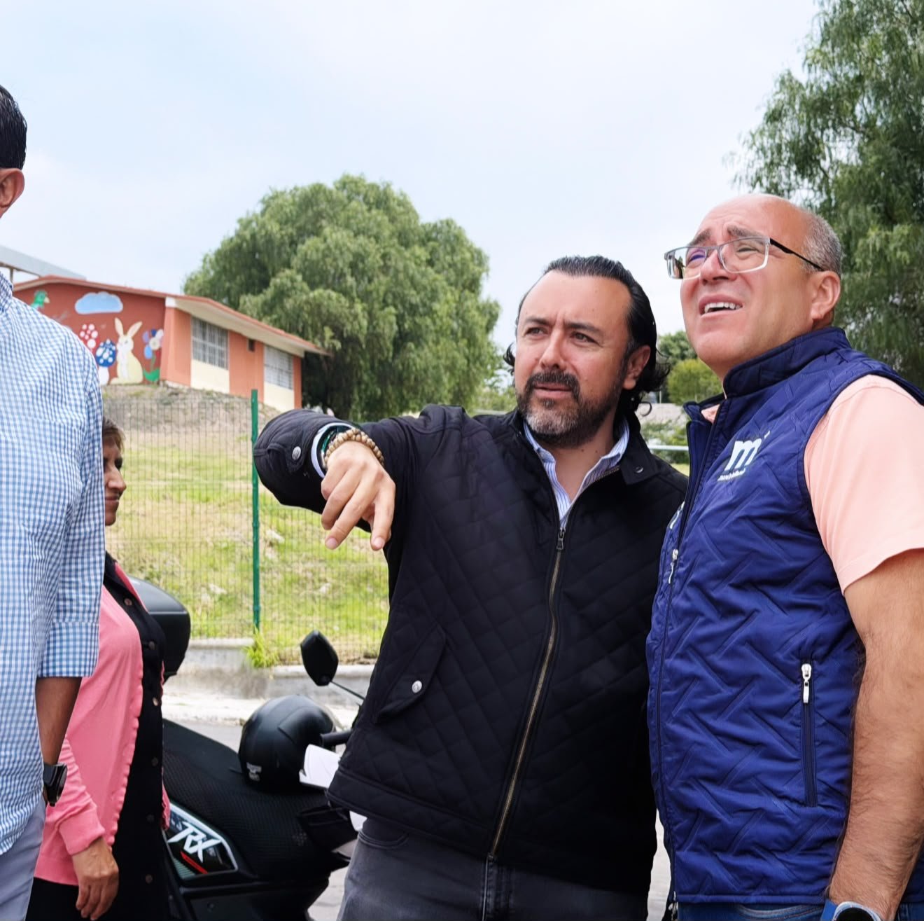 Gilberto Morelos gestiona obras y servicios para las familias de Colonias de Morelia