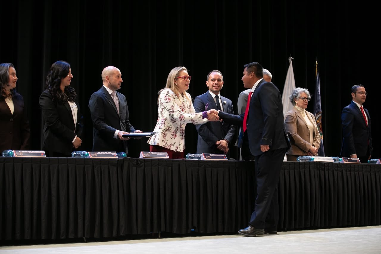 Las decisiones que se han tomado en esta administración, han sido por el bien de la UMSNH: Yarabí Ávila