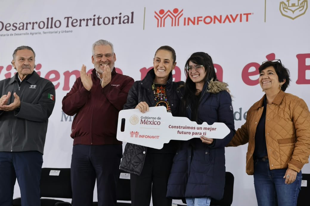 Un sueño hecho realidad; entregan ARB y Claudia Sheinbaum 931 viviendas a familias en Morelia Un sueño hecho realidad; entregan ARB y Claudia Sheinbaum 931 viviendas a familias en Morelia