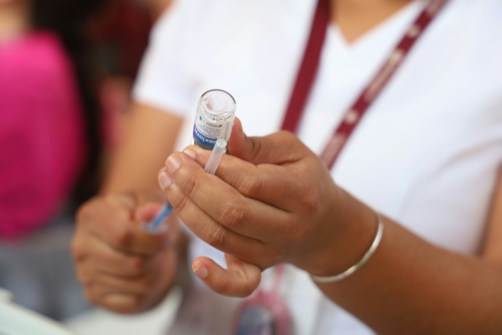 Mantiene SSM módulos de vacunación invernal en centros de salud