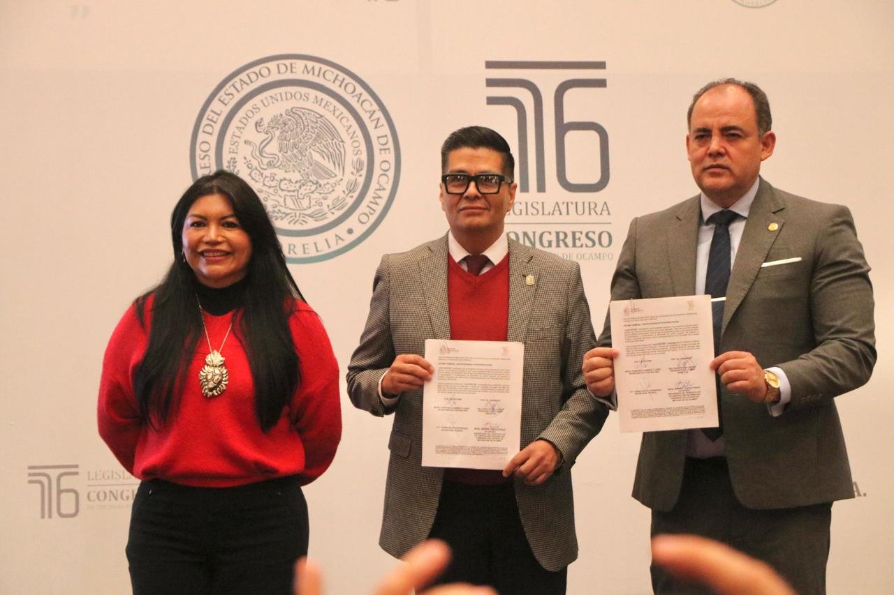 Firman convenio de Colaboración Congreso del Estado y Contraloría del Estado de Michoacán para usar el sistema SERMICH 2.0
