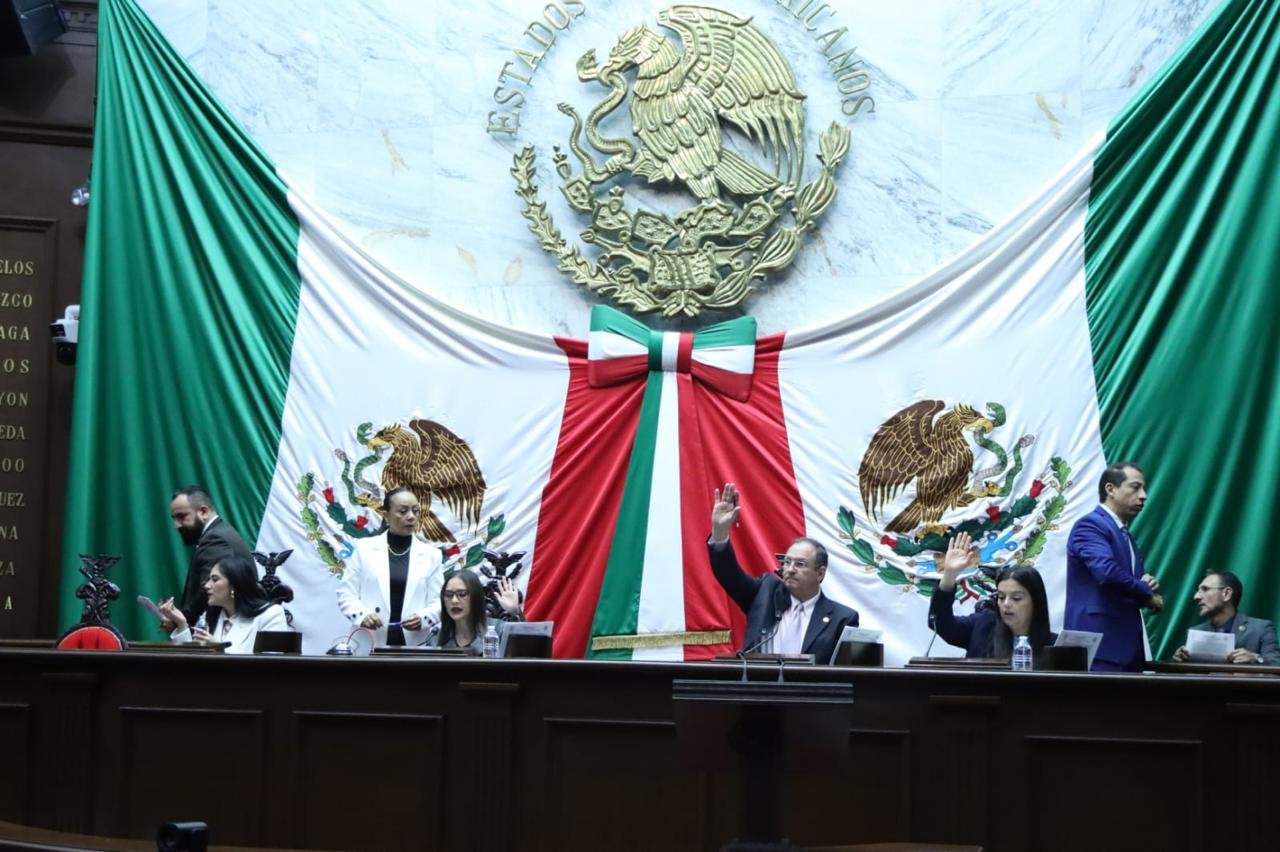 Fortalece 76 Legislatura la Ley de Fomento y Desarrollo Artesanal de Michoacán, da mayor protección a artesanos Fortalece 76 Legislatura la Ley de Fomento y Desarrollo Artesanal de Michoacán, da mayor protección a artesanos