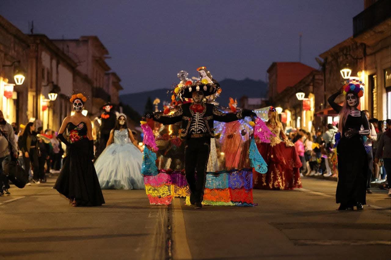 Morelia se prepara para un fin de semana de tradición, arte y festividad en el marco del Día de Muertos Morelia se prepara para un fin de semana de tradición, arte y festividad en el marco del Día de Muertos